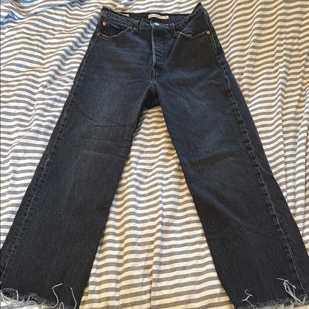 Levi's Ribcage Cropped Ankle Jeans